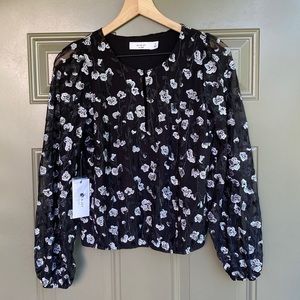 NWT Ali + Jay Top